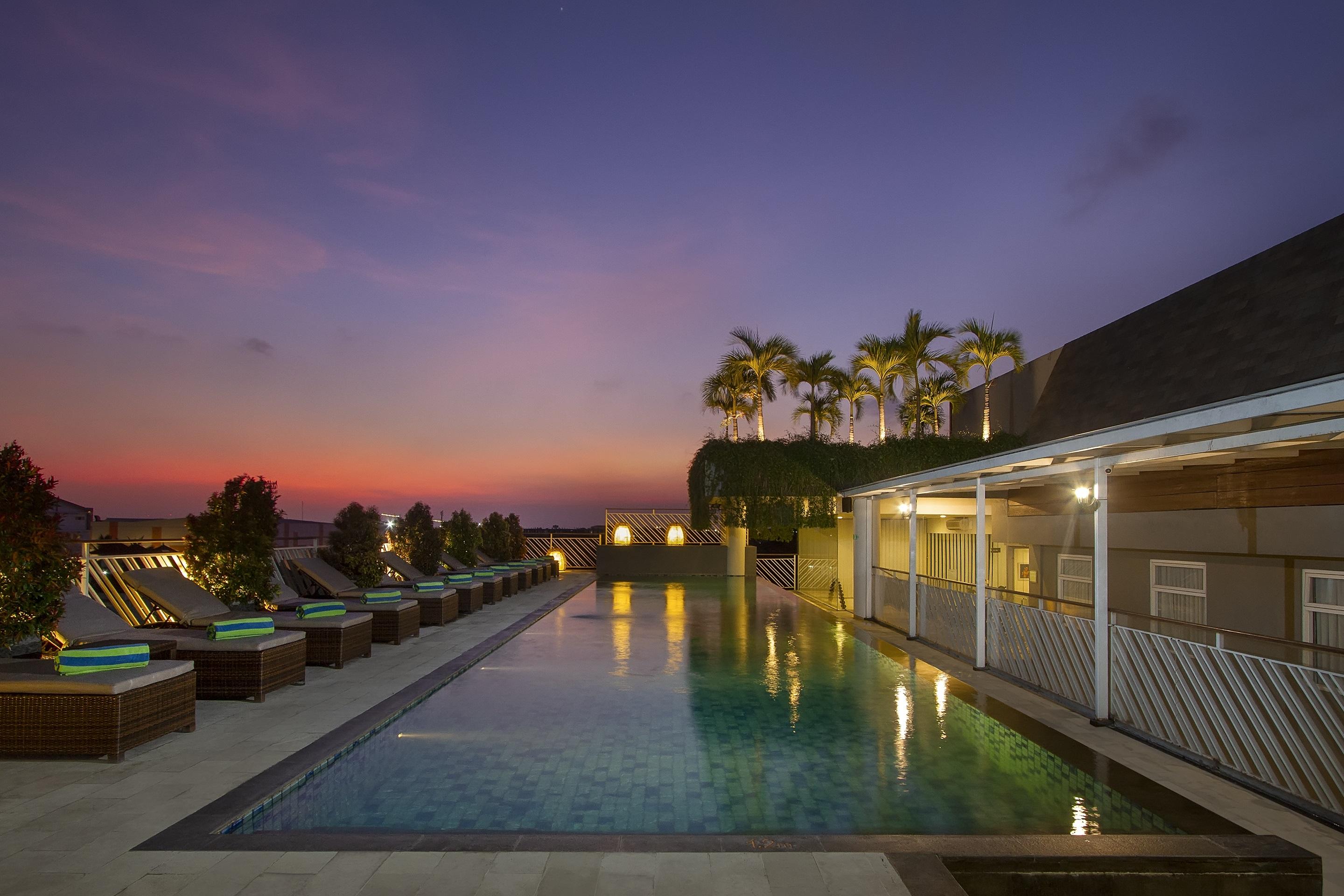 Primebiz Hotel Kuta Kuta Lombok Exterior foto